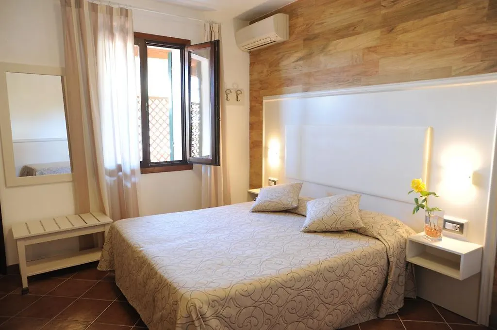 Hotel Barsalini Sant'Andrea