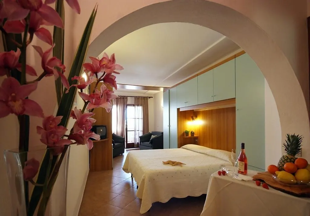 Hotel Barsalini SantʼAndrea