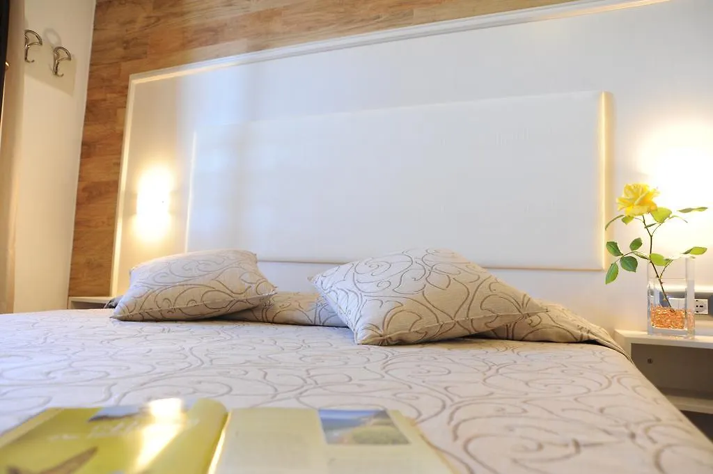 Hotel Barsalini SantʼAndrea 3*,  Italie